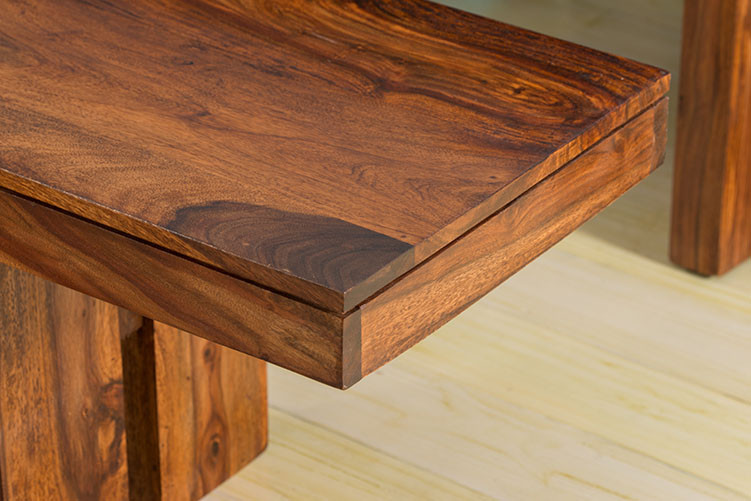 Spainish Dining Set (Walnut Finish)